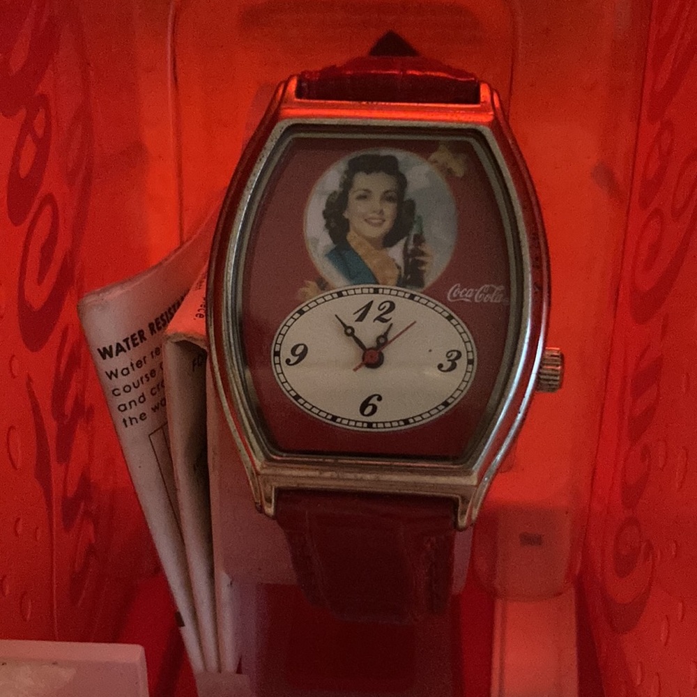 Rare Vintage Womens Coca Cola Wrist Watch